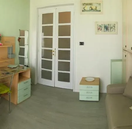 Casa Di Alice Luxury Hospitality - Elevator, Fast Wifi Apartment *